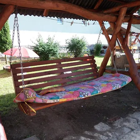 Taltos Vendeghaz Bed & Breakfast